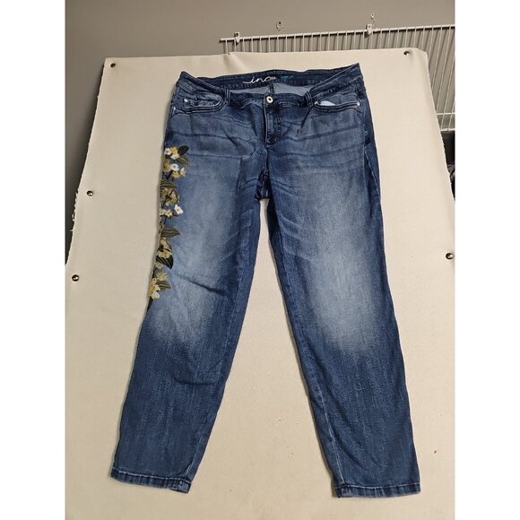 Inc Jeans Women Size 20 Floral Embroidery Skinny Leg Mid Rise Preppy - Picture 1 of 7